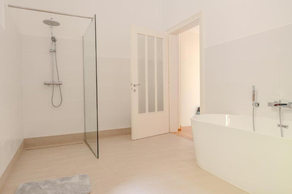 Deluxe Apartments Near The Center Krems an der Donau Exterior photo
